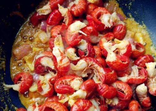 一招去腥提鮮！小龍蝦這樣做，香飄滿屋惹人饞